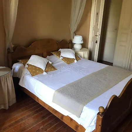 Le Domaine Des Buis Guest house Albon