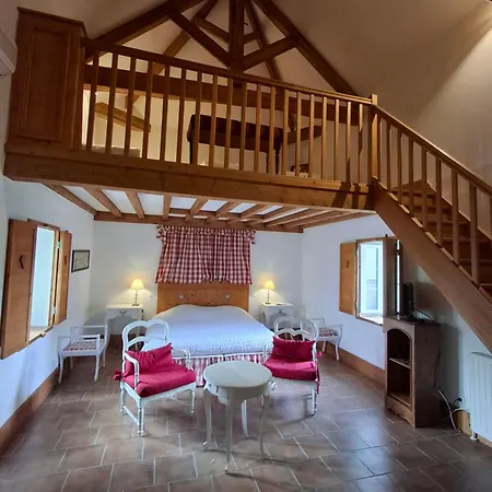 Le Domaine Des Buis *